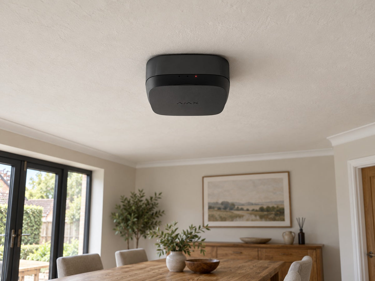 Ajax FireProtect 2 SB Heat/Smoke/CO installed in British home dining room.