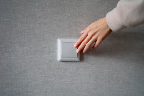 screwless light switch 