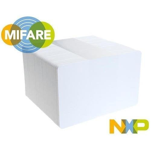 Cards-X MFDF4KEV2 smart card for credentials