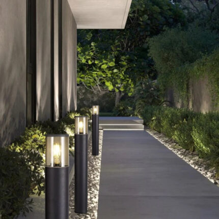 choosing-the-right-outdoor-lighting-types-and-techniques-4