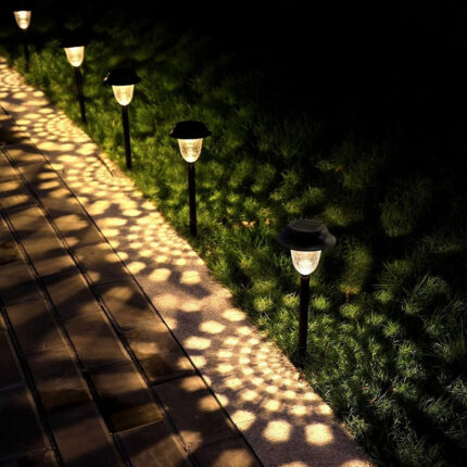 choosing-the-right-outdoor-lighting-types-and-techniques-9